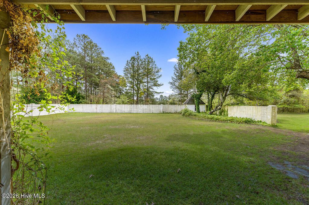 Image 22 of property listing at 1667 Youngs Road, Vass, NC 28394