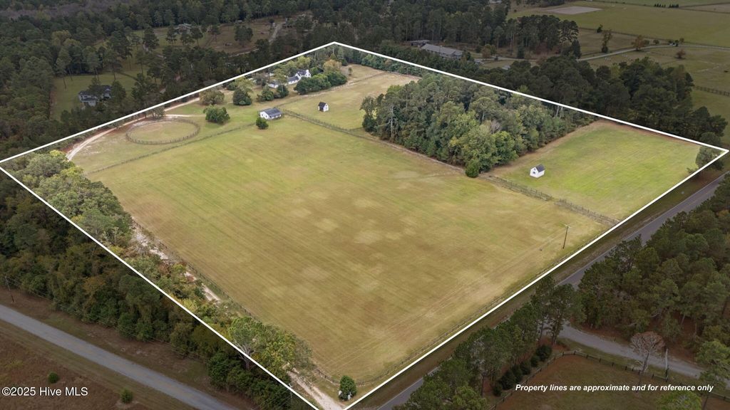Image 30 of property listing at 1667 Youngs Road, Vass, NC 28394