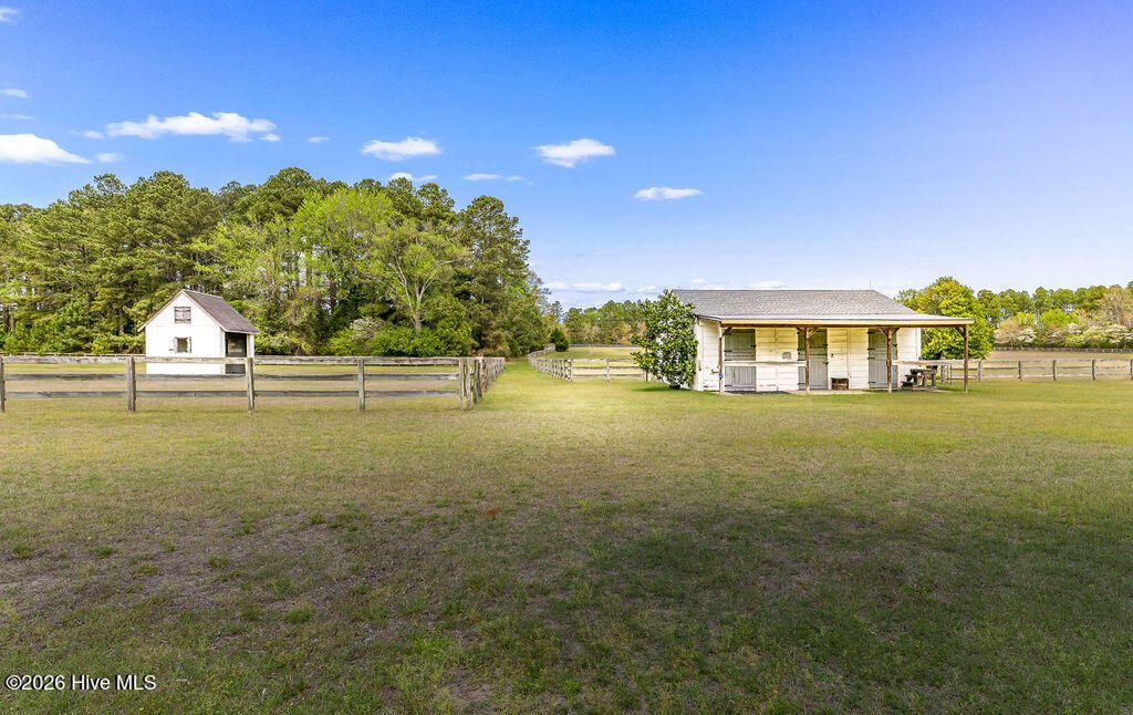 Image 32 of property listing at 1667 Youngs Road, Vass, NC 28394