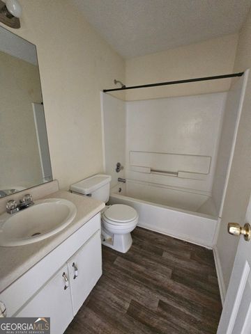 8257 Mountain Pass, Riverdale, GA 30274