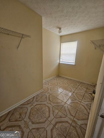 8257 Mountain Pass, Riverdale, GA 30274