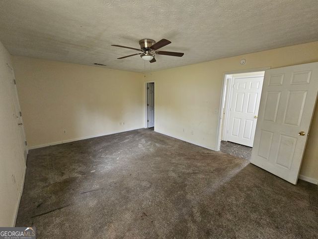 8257 Mountain Pass, Riverdale, GA 30274