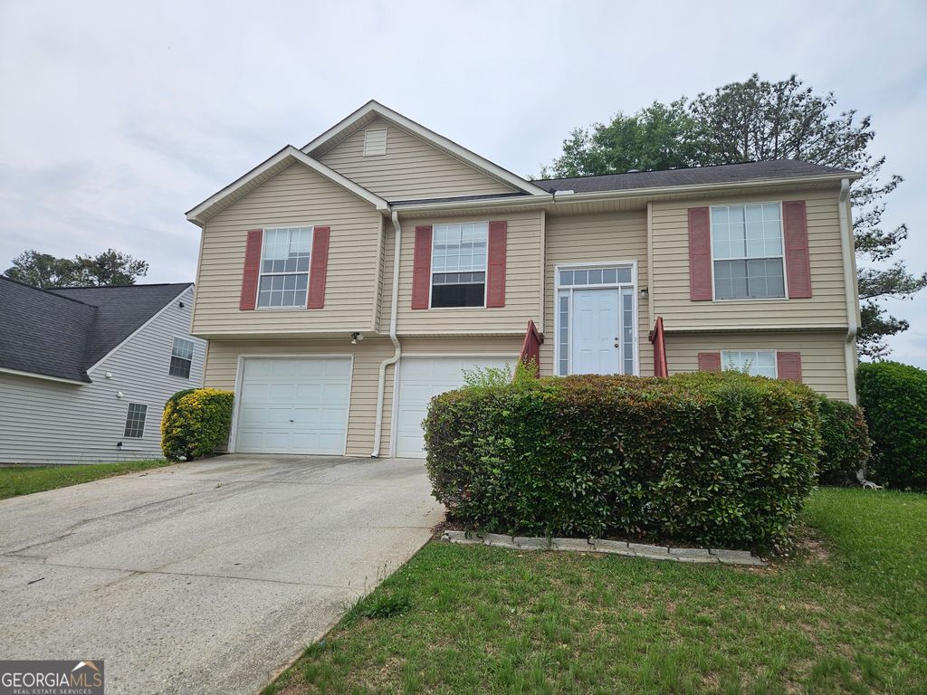 8257 Mountain Pass, Riverdale, GA 30274