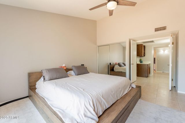 3829 E AHWATUKEE Drive, Phoenix, AZ 85044