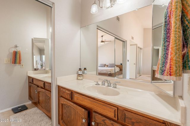 3829 E AHWATUKEE Drive, Phoenix, AZ 85044