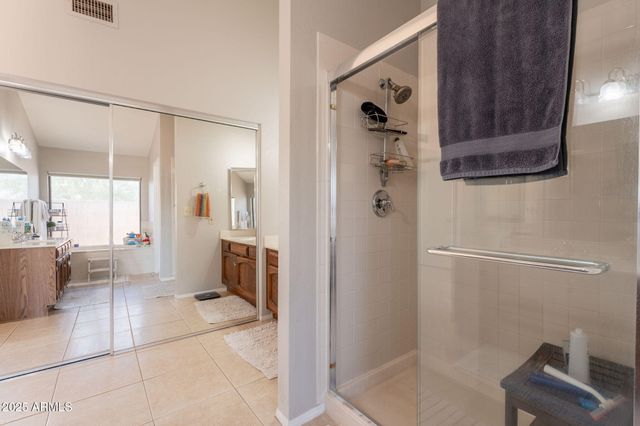 3829 E AHWATUKEE Drive, Phoenix, AZ 85044