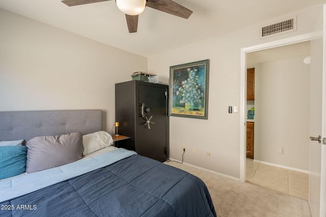 3829 E AHWATUKEE Drive, Phoenix, AZ 85044