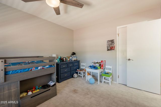 3829 E AHWATUKEE Drive, Phoenix, AZ 85044