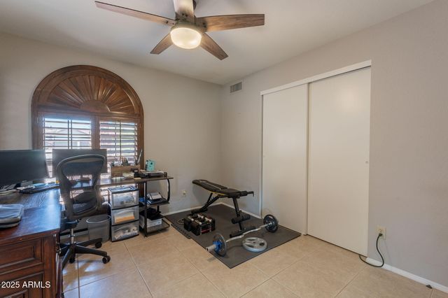 3829 E AHWATUKEE Drive, Phoenix, AZ 85044