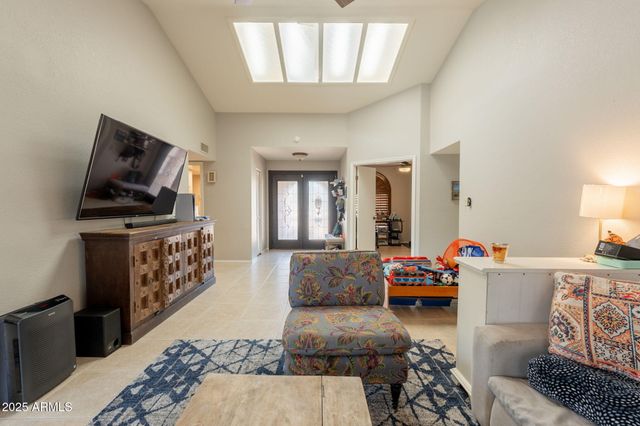 3829 E AHWATUKEE Drive, Phoenix, AZ 85044