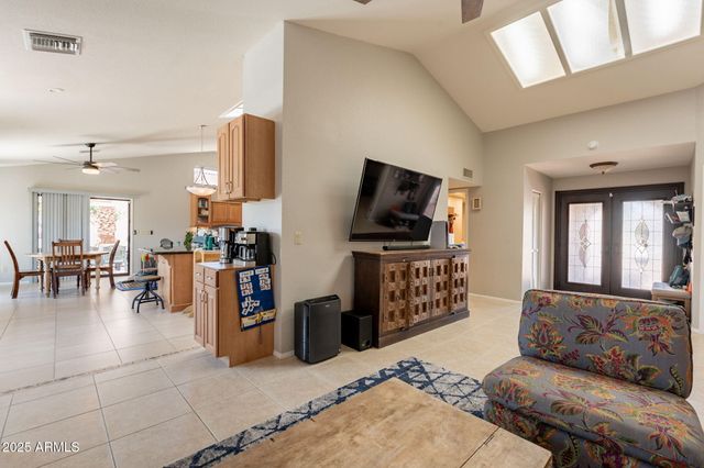 3829 E AHWATUKEE Drive, Phoenix, AZ 85044