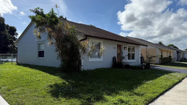 5561 Priscilla Lane, Lake Worth, FL 33463