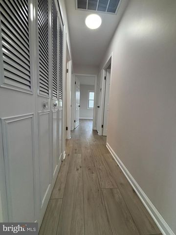 42 TIPTON LN, Willingboro, NJ 08046