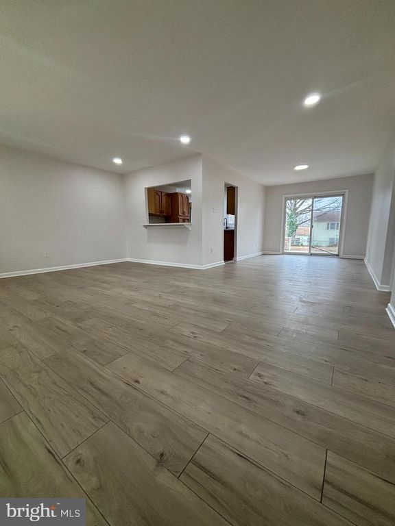 42 TIPTON LN, Willingboro, NJ 08046