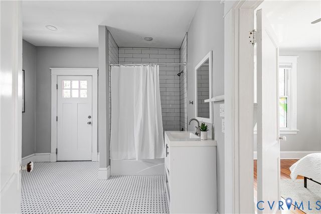 1313 N 35th St, Richmond, VA 23223