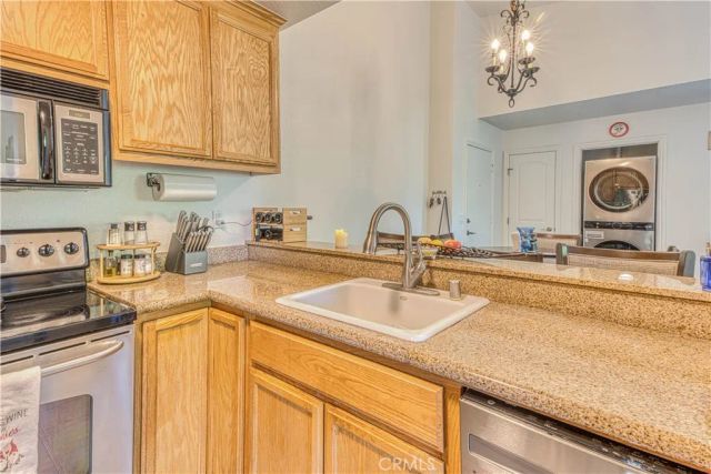 425 W Laurel, Salinas, CA 93906