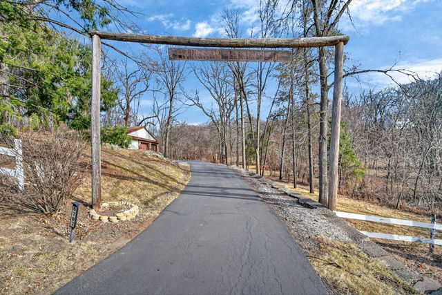 6707 NW 2nd Street, Des Moines, IA 50313