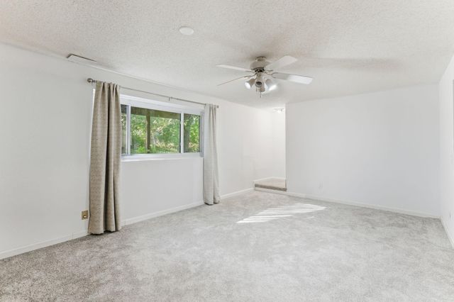 1255 Mayhill Road N, Maplewood, MN 55119