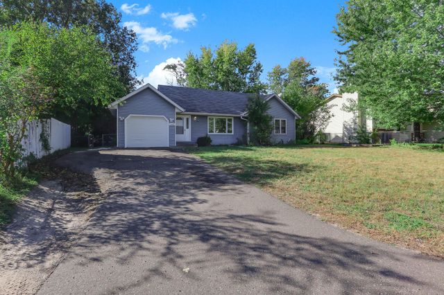 1255 Mayhill Road N, Maplewood, MN 55119