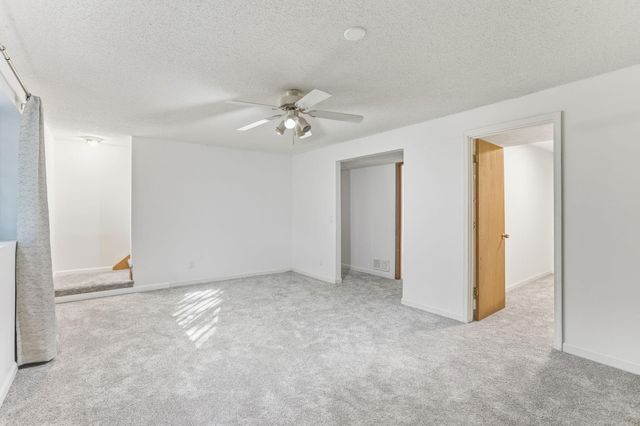 1255 Mayhill Road N, Maplewood, MN 55119