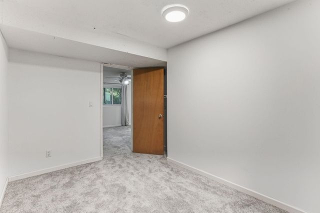 1255 Mayhill Road N, Maplewood, MN 55119
