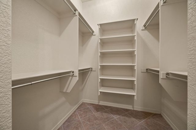 5339 E Wyman Road, Fayetteville, AR 72701