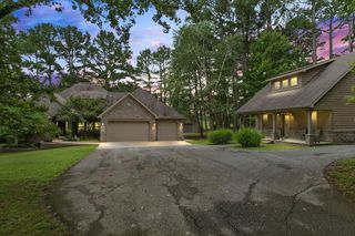 5339 E Wyman Road, Fayetteville, AR 72701