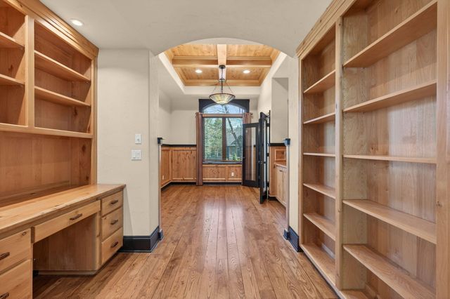 60885 Oasis Place, Bend, OR 97702