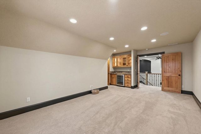 60885 Oasis Place, Bend, OR 97702