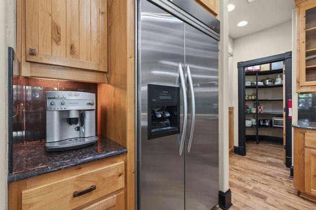 60885 Oasis Place, Bend, OR 97702