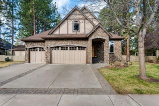 60885 Oasis Place, Bend, OR 97702