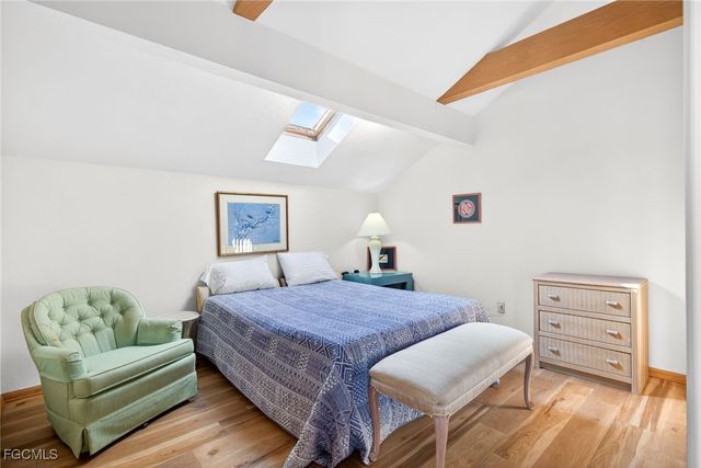 1422 Sanderling CIR, Sanibel, FL 33957