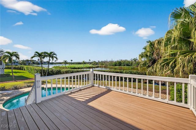 1422 Sanderling CIR, Sanibel, FL 33957