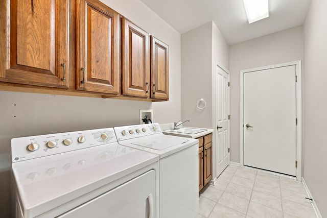 12996 Wisconsin Circle, Huntley, IL 60142