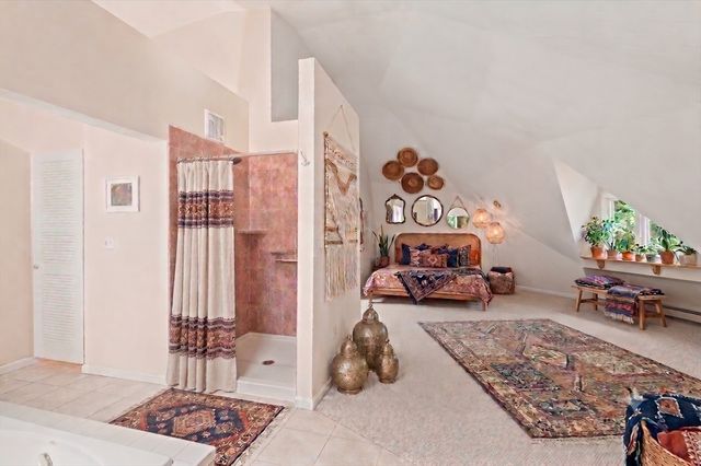 13 Town Farm Rd, Ipswich, MA 01938