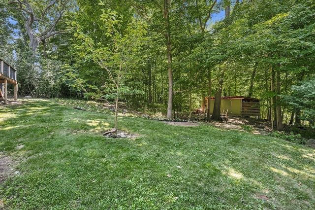 13 Town Farm Rd, Ipswich, MA 01938