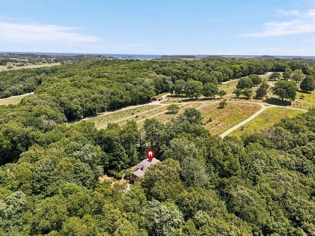 13 Town Farm Rd, Ipswich, MA 01938