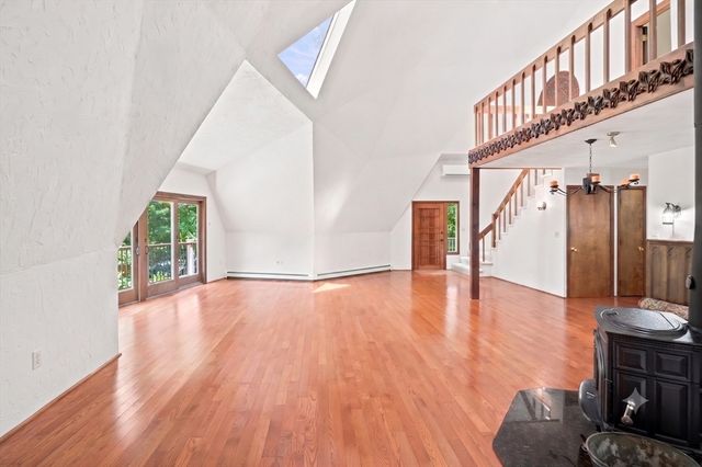 13 Town Farm Rd, Ipswich, MA 01938