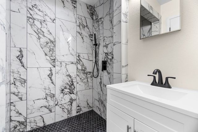 4504 Bonham Ave, Odessa, TX 79762