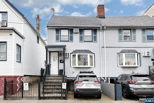 314 42nd Street, Union City, NJ 07087