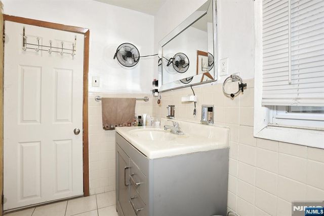 314 42nd Street, Union City, NJ 07087