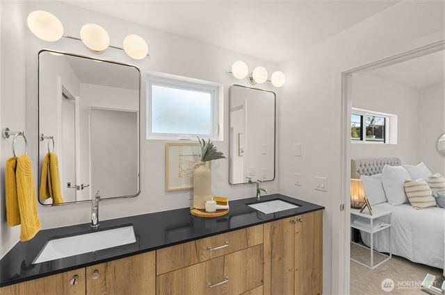 8337 A 12th Avenue NW, Seattle, WA 98117