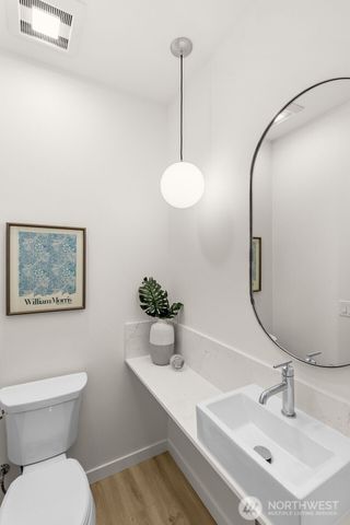 8337 A 12th Avenue NW, Seattle, WA 98117