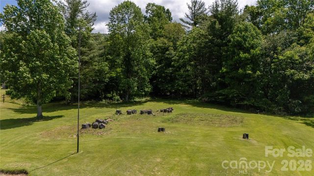 1424 Bear Creek Road, Bakersville, NC 28705