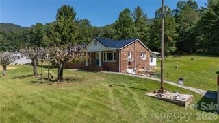 1424 Bear Creek Road, Bakersville, NC 28705