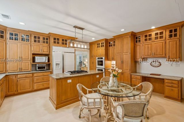 66 Timber Ln, Hilton Head Island, SC 29926