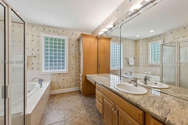 66 Timber Ln, Hilton Head Island, SC 29926