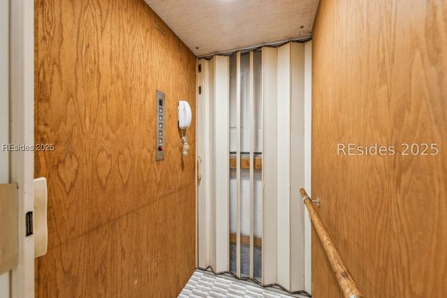 66 Timber Ln, Hilton Head Island, SC 29926