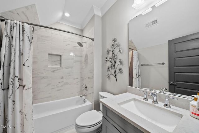 1713 Montvale Grant Way, Cary, NC 27519