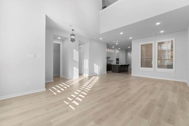 531 Cypress Valley Avenue, Montgomery, TX 77316